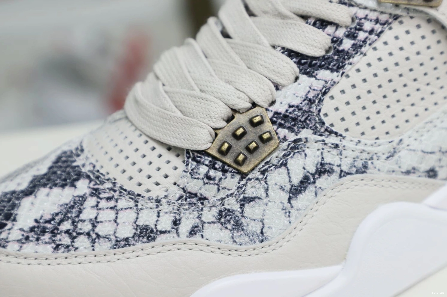 4 snakeskin Air Jordan Jordan retro 0214